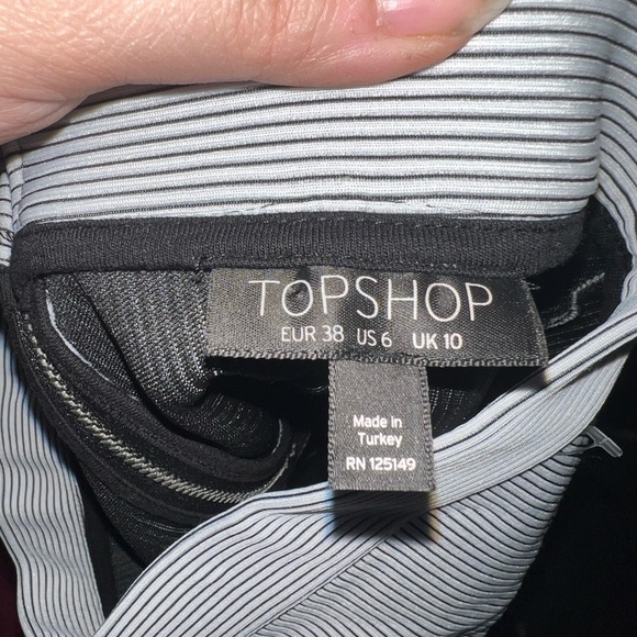 TopShop Pinstripe MIDI Skirt Size 6 - Picture 6 of 8